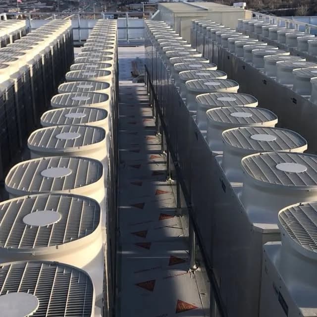 Large VRF job roof installation