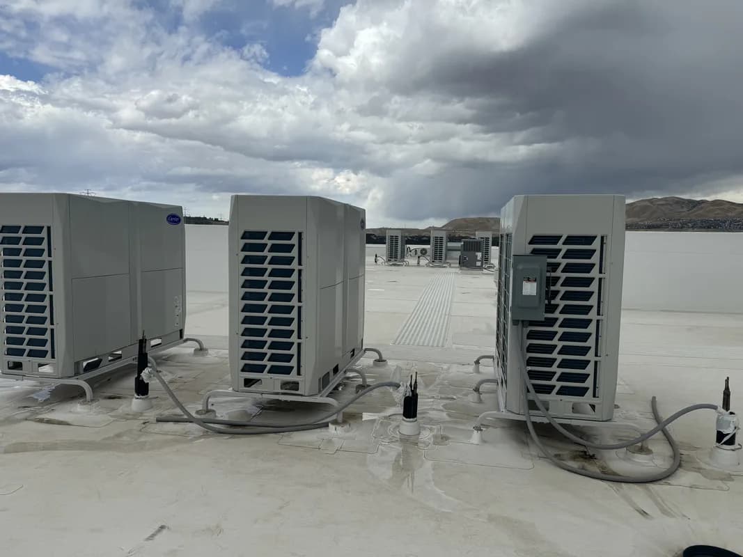 VRF rooftop units installation